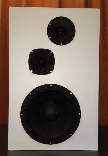 el-3100-prototype_wit_front